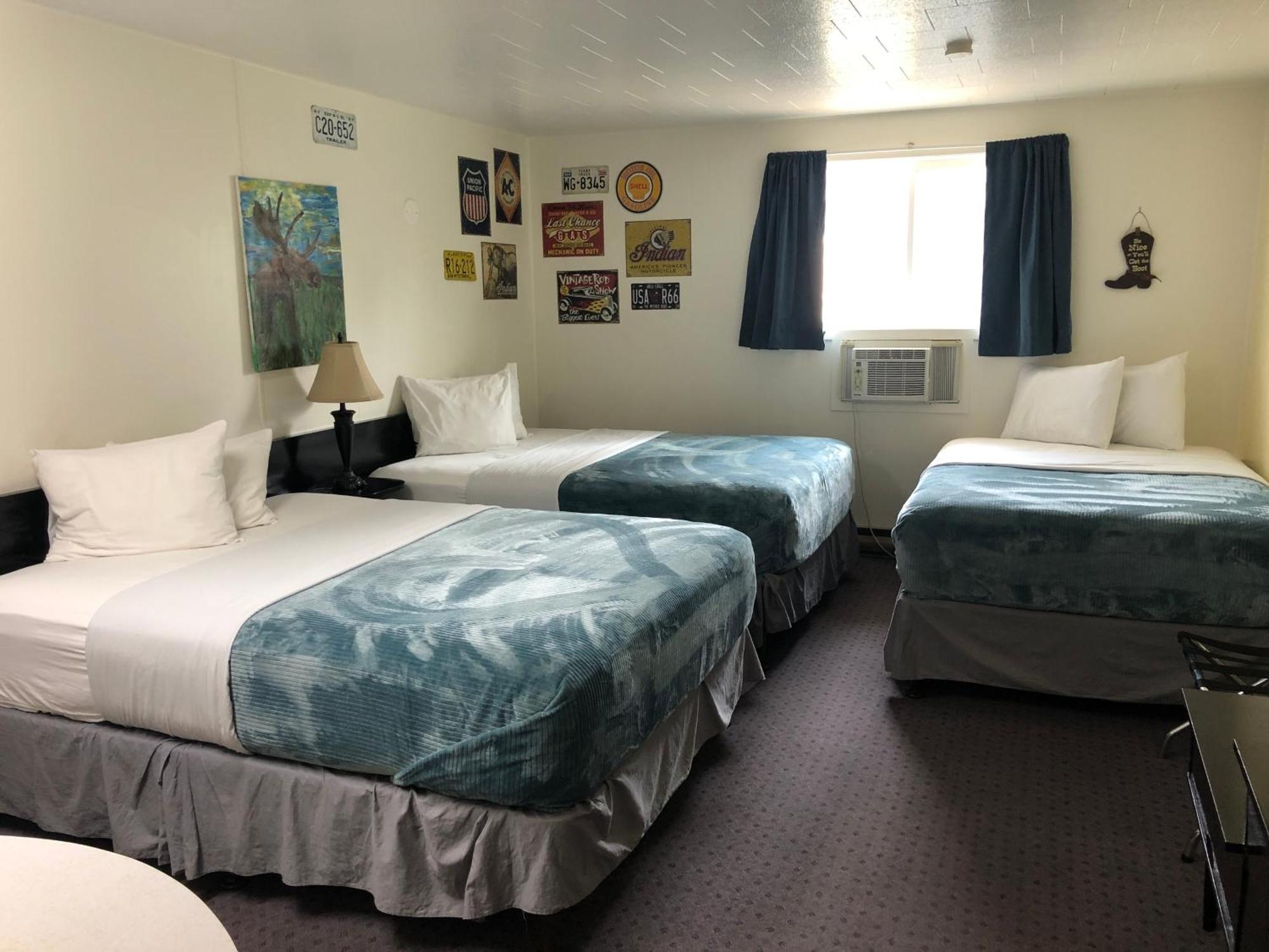 Creston Valley Motel Exterior photo